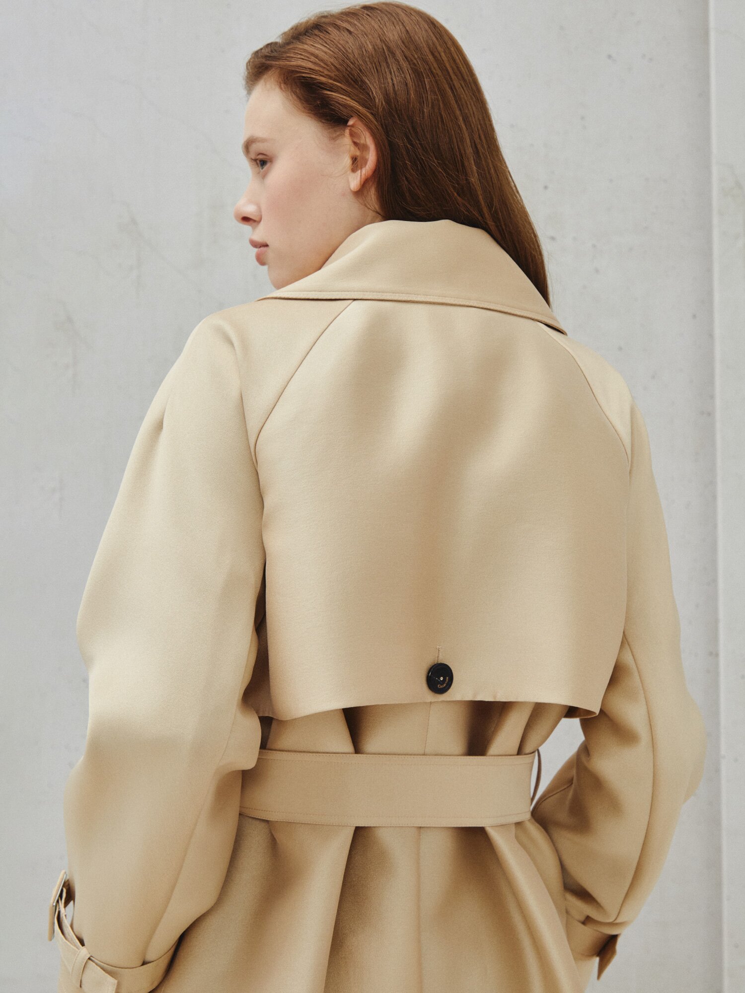 클래식 벨티드 트렌치 하프 코트 (LIGHT BEIGE)