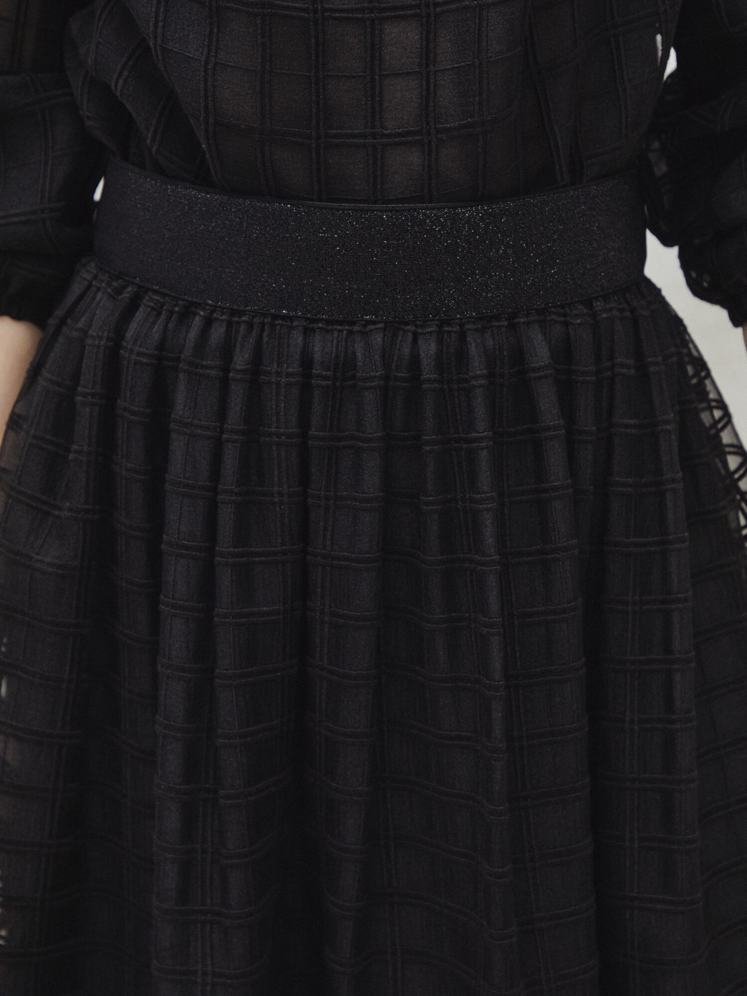 레이어드 시어 텍스처 체크 스커트 (CHECK BLACK)