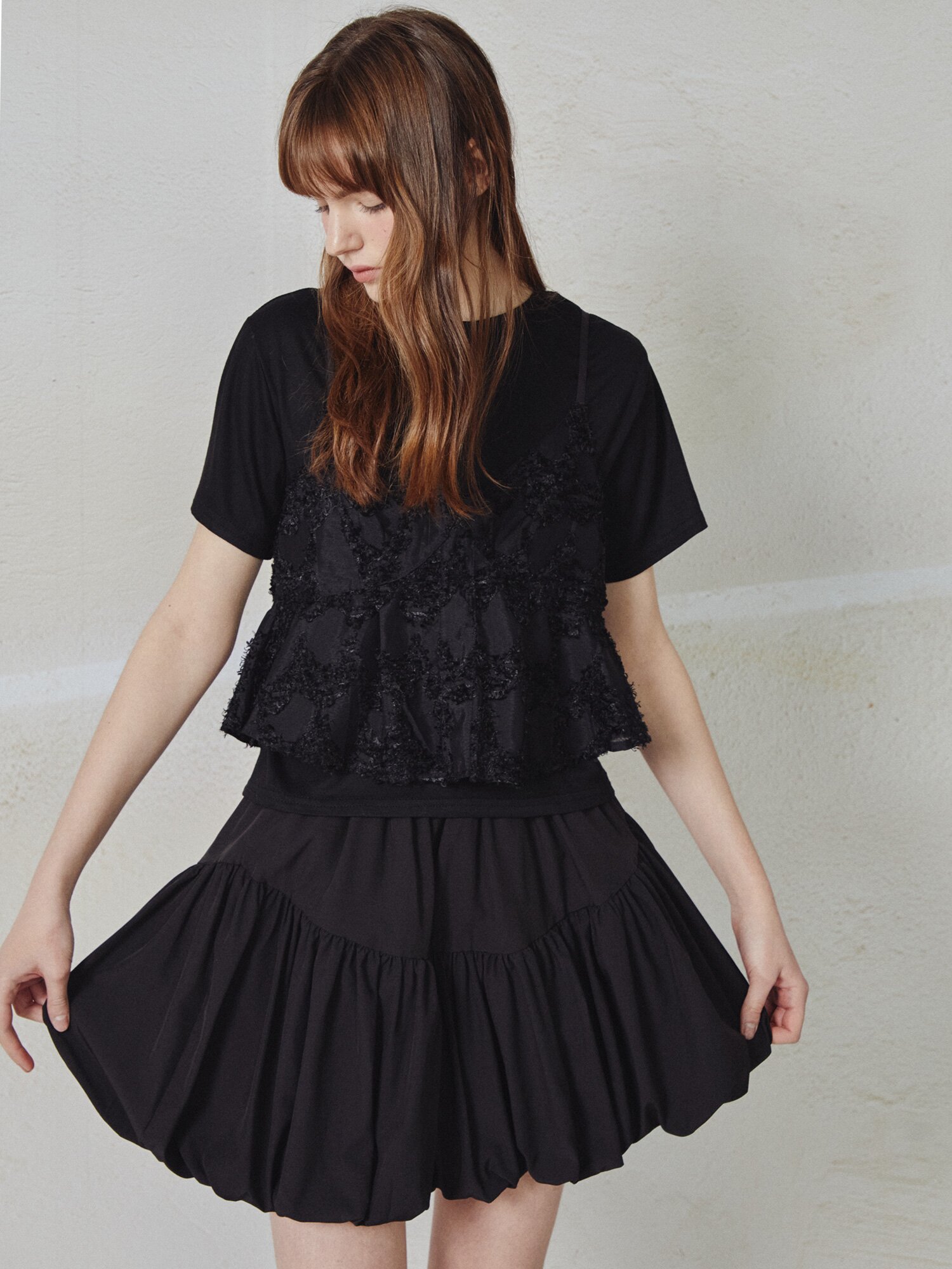 러플 뷔스티에 티셔츠 (BLACK)