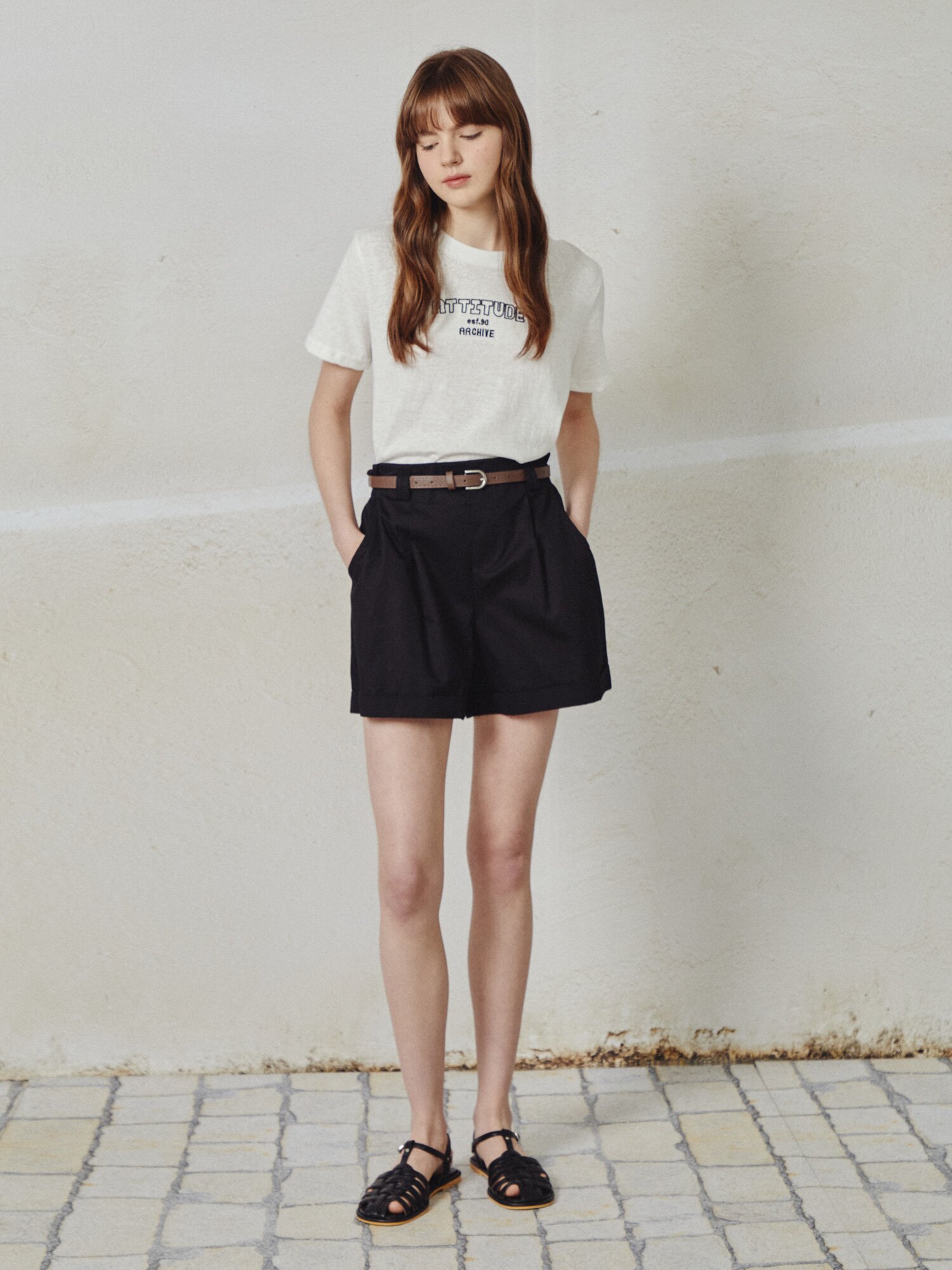 벨티드 원 턱 숏 팬츠 (BLACK)