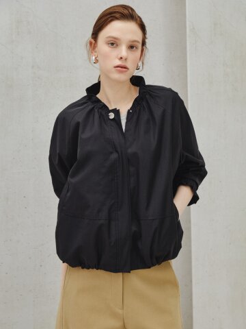 셔링 넥 볼륨 블루종 점퍼 