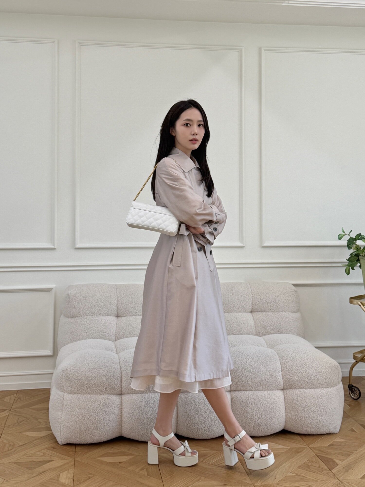 시스루 더블 버튼 트렌치 코트 (BEIGE)