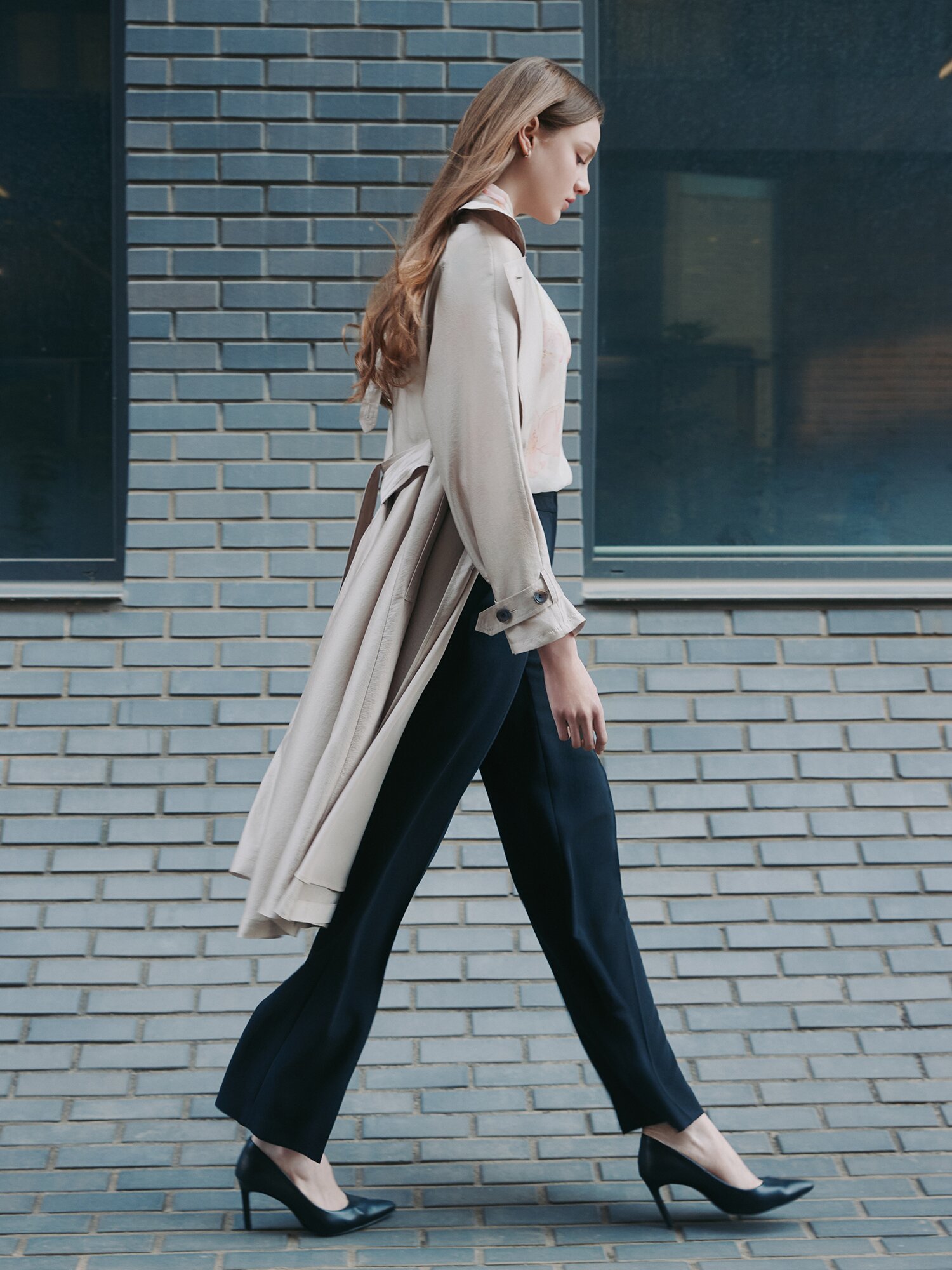 시스루 더블 버튼 트렌치 코트 (BEIGE)