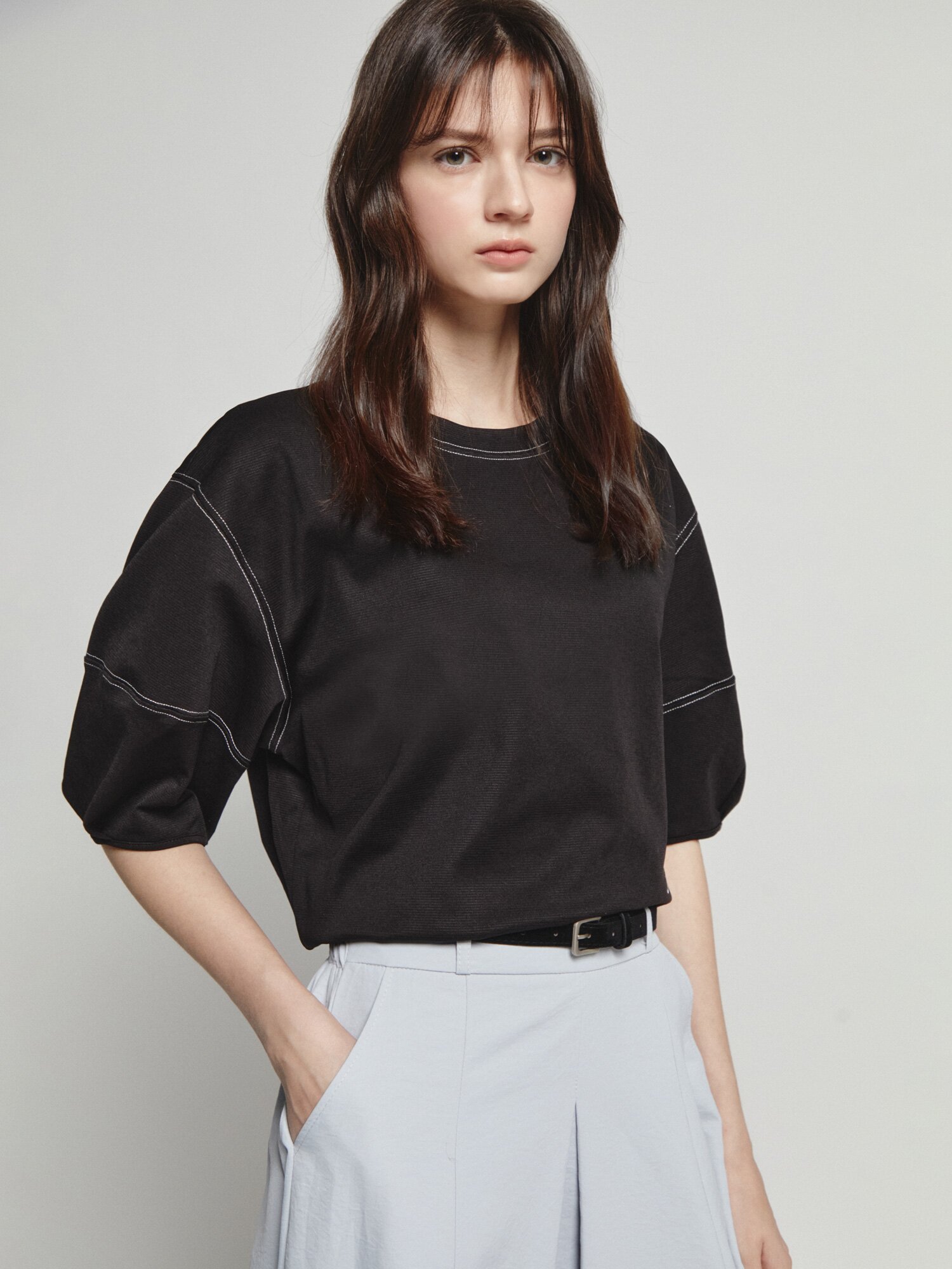 코튼 로고 자수 스티치 티셔츠 (BLACK)