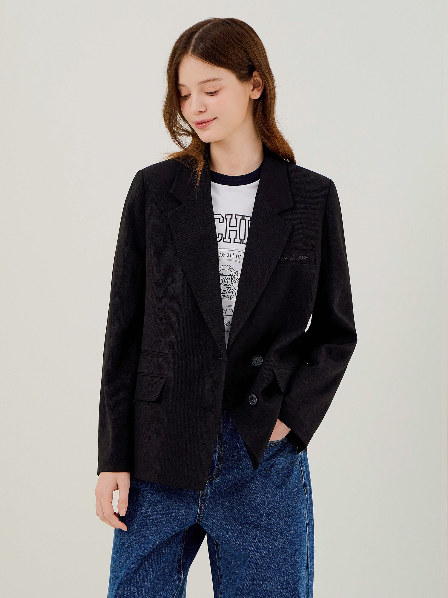 린넨 자수 테일러드 투버튼 재킷 (BLACK)