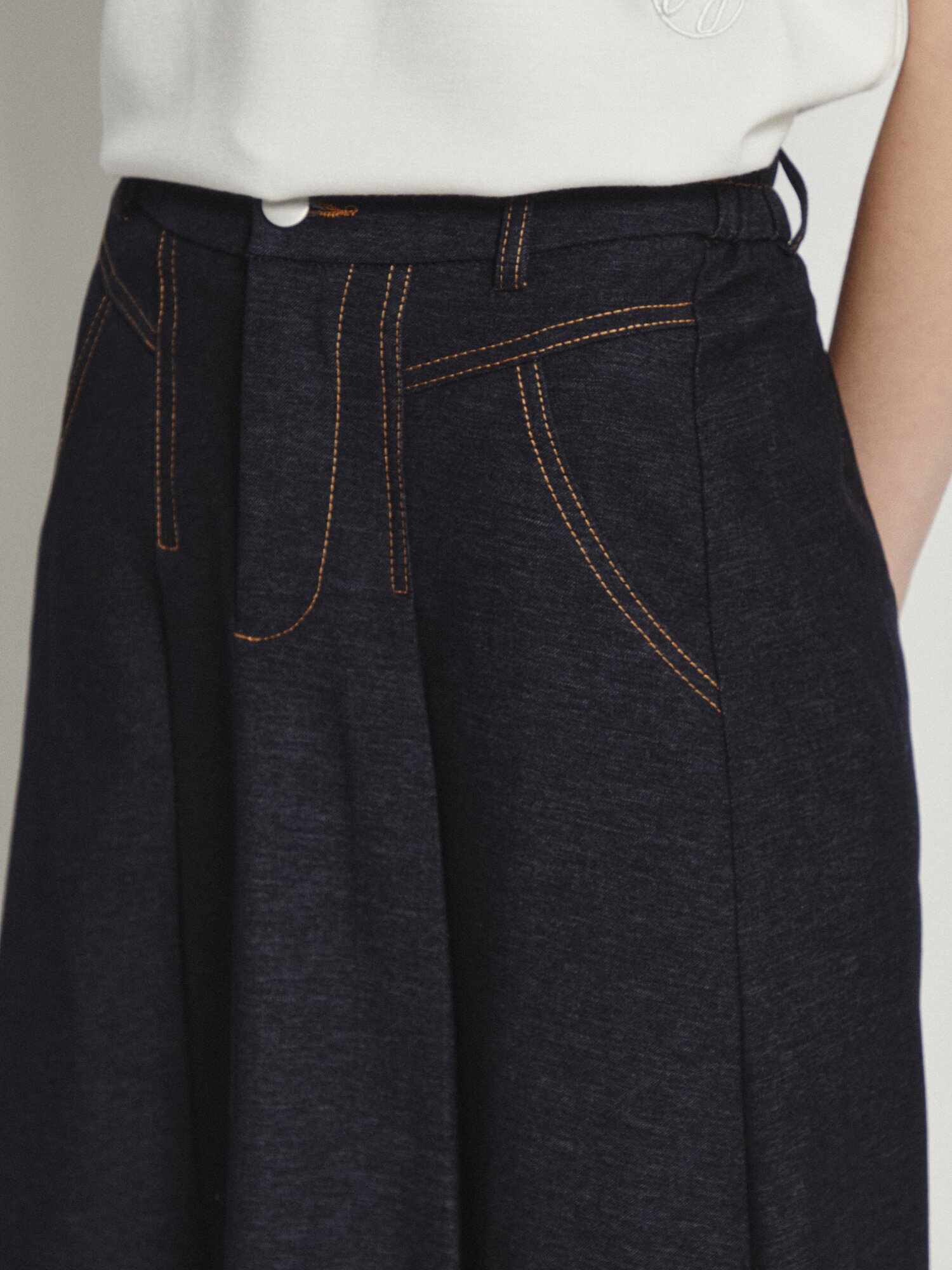 백 밴딩 플레어 데님 스커트 (INDIGO)