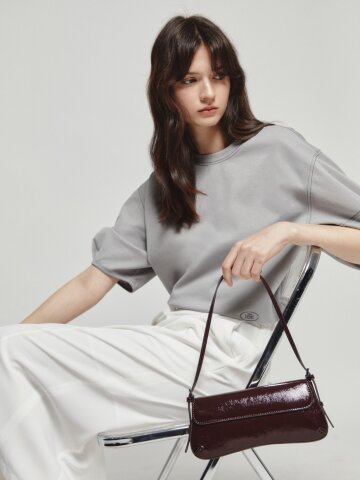 코튼 로고 자수 스티치 티셔츠 