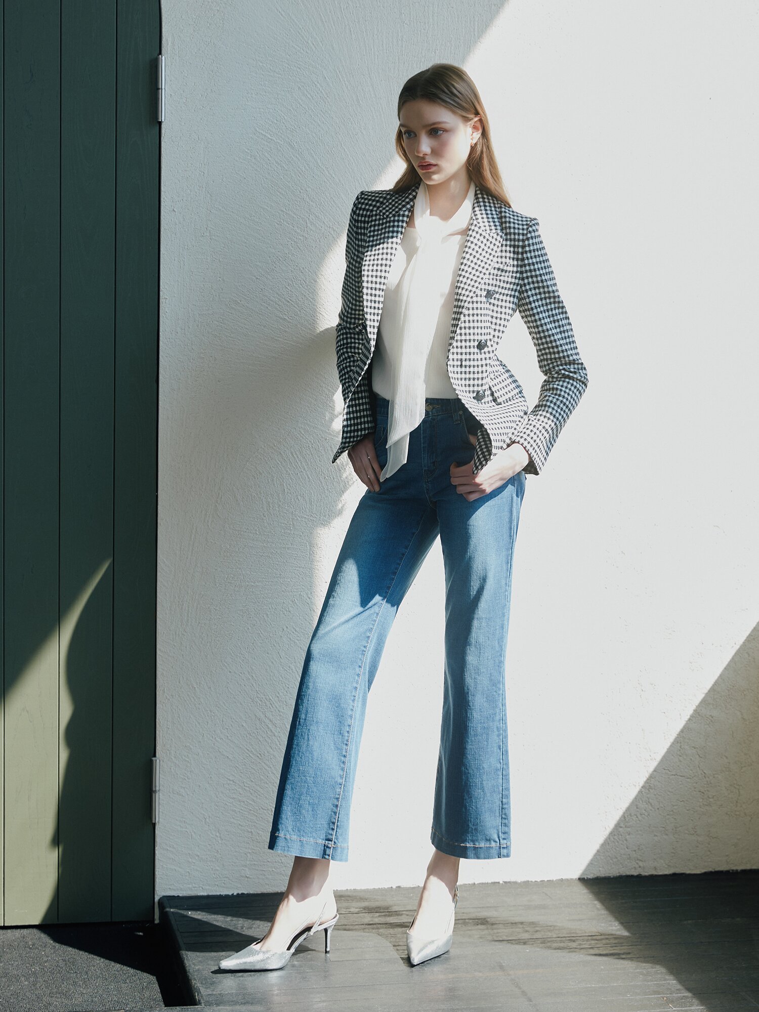 인밴딩 세미 부츠컷 데님 팬츠 (BLUE)