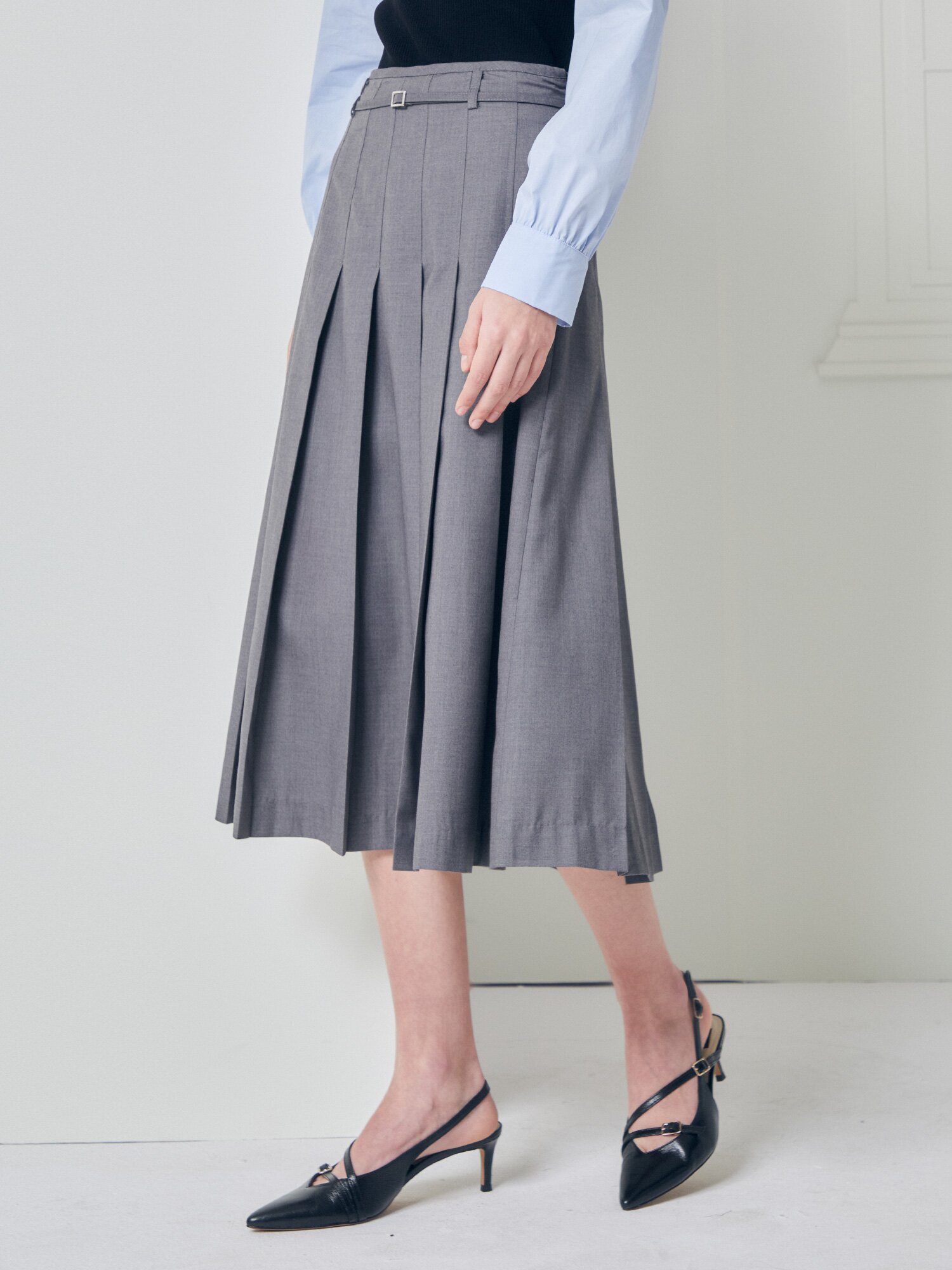 클래식 벨티드 플리츠 스커트 (GREY)