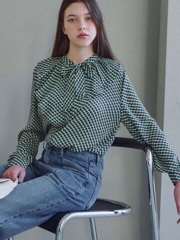 로뎅 패턴 리본 블라우스