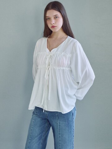 플로우 셔링 블라우스