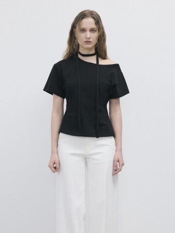 TIE STRAP ONE-SHOULDER T-SHIRT - BLACK