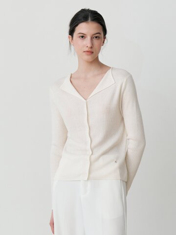 OPEN COLLAR KNIT TOP (CR)