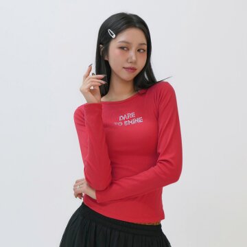 슬림핏 핫픽스 레터링 긴팔 티셔츠 _Dare to Shine [레드]