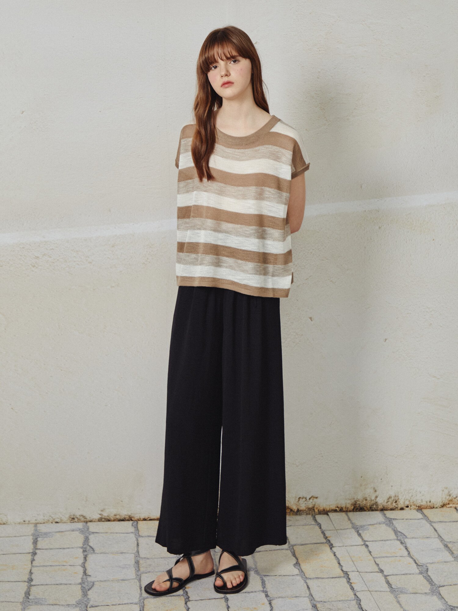 투버튼 핀턱 슬랙스 팬츠 (BLACK)