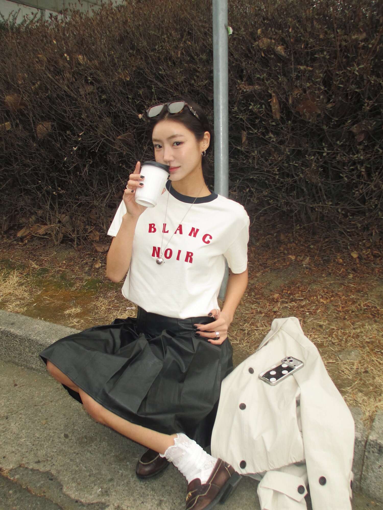 레터링 배색 링거 티셔츠 (CREAM)