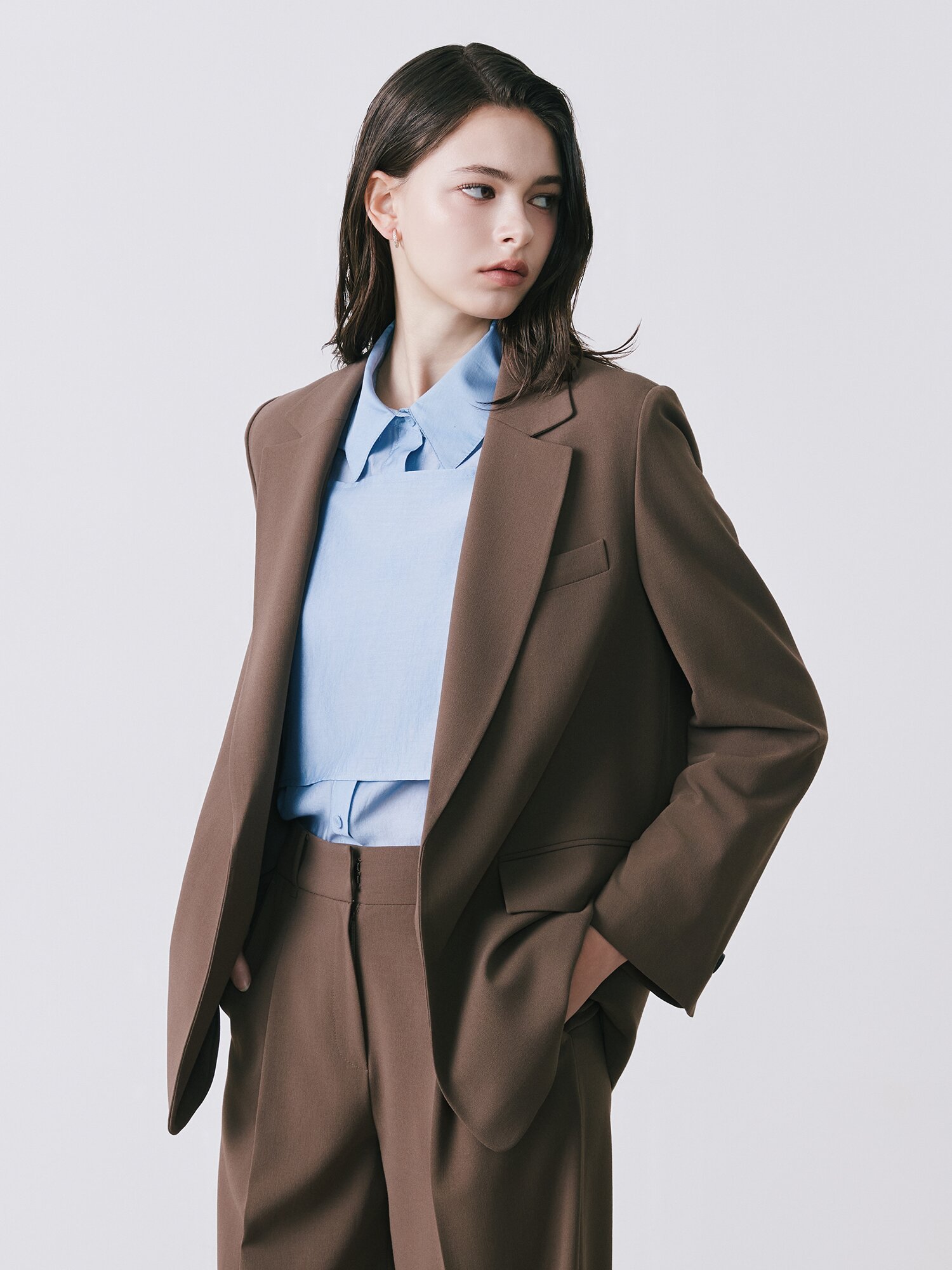 루즈핏 백 슬릿 오픈 재킷 (BROWN)