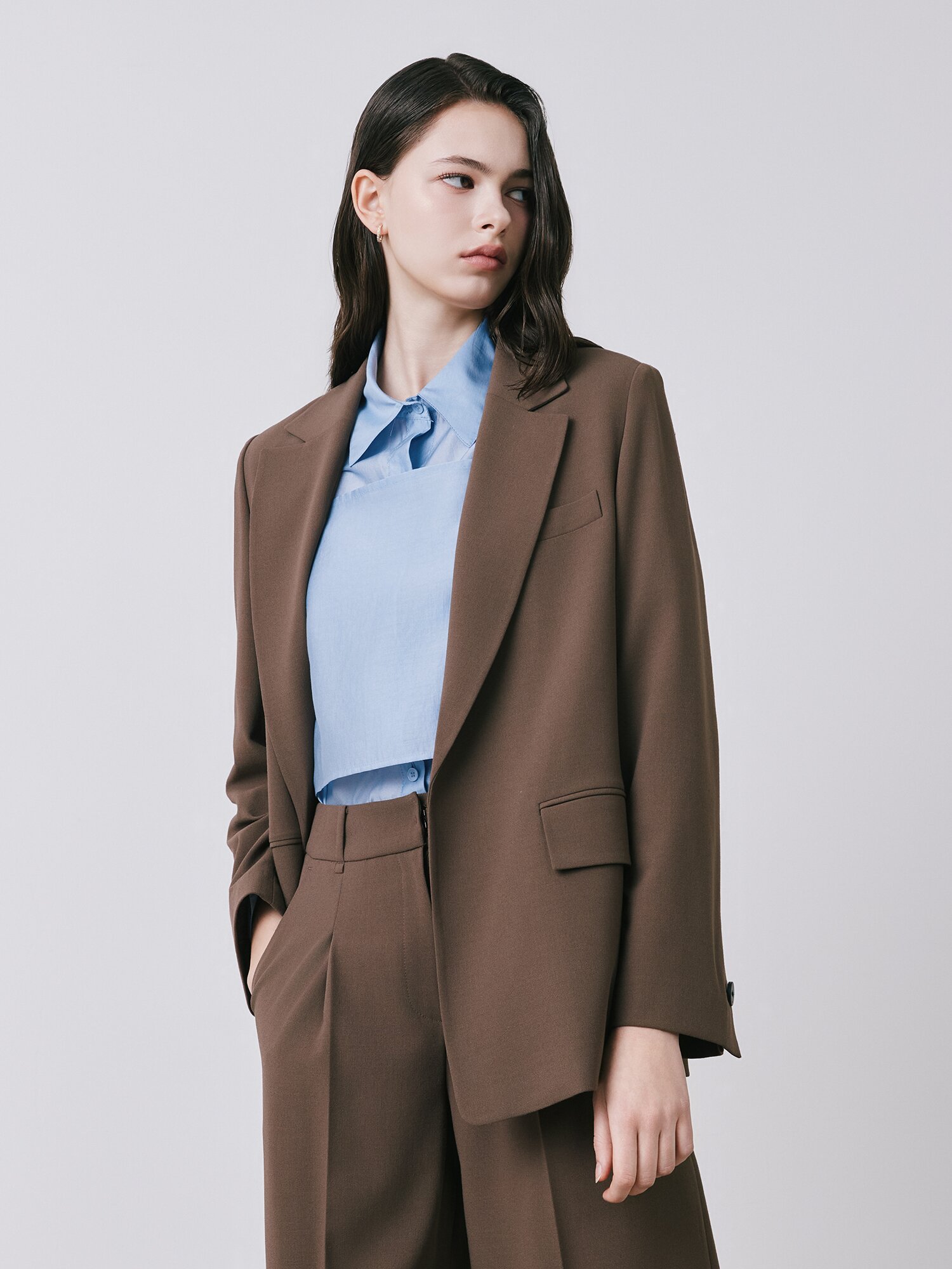 루즈핏 백 슬릿 오픈 재킷 (BROWN)