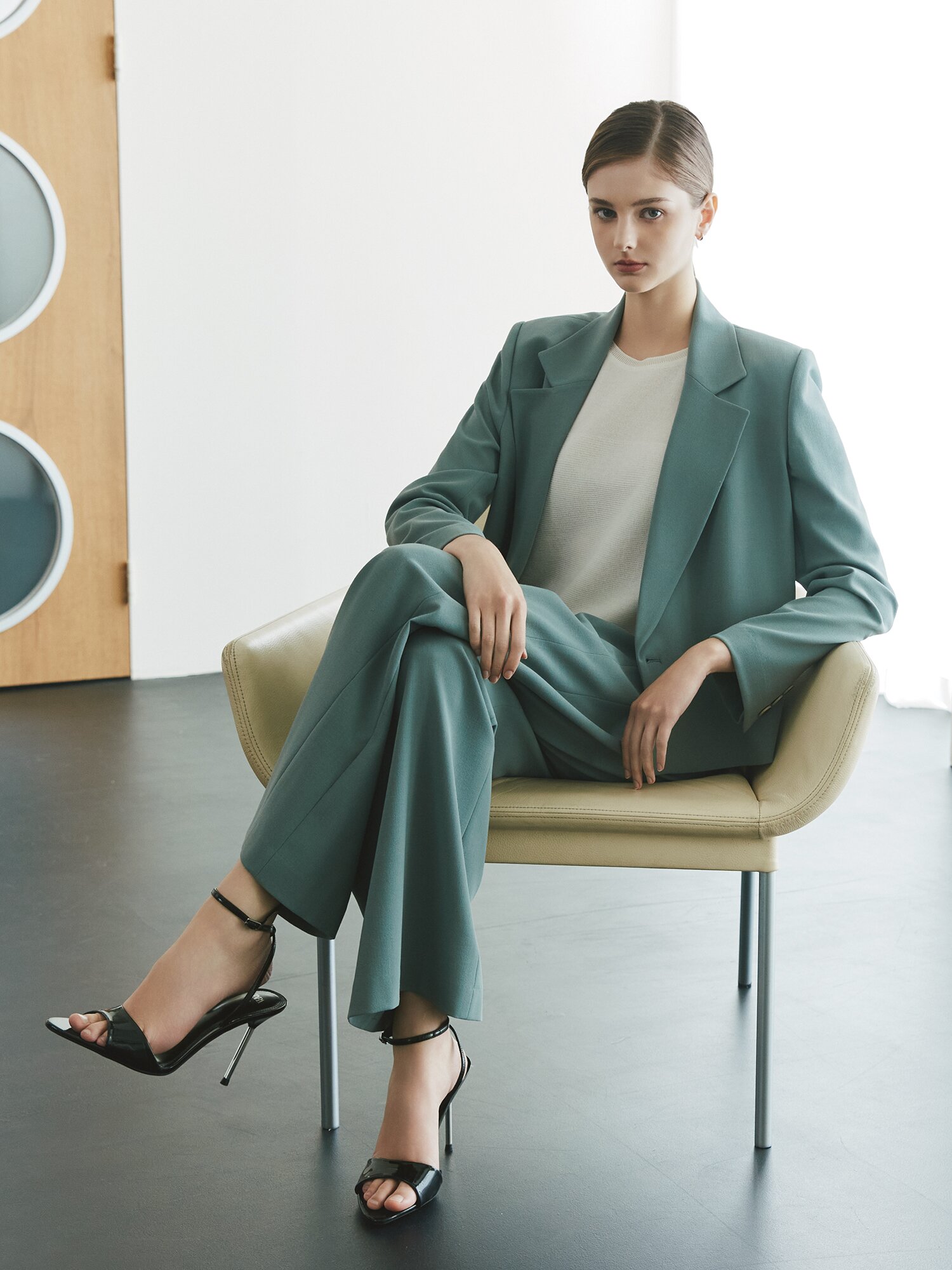 테일러드 더블 원버튼 크롭 재킷 (MINT)