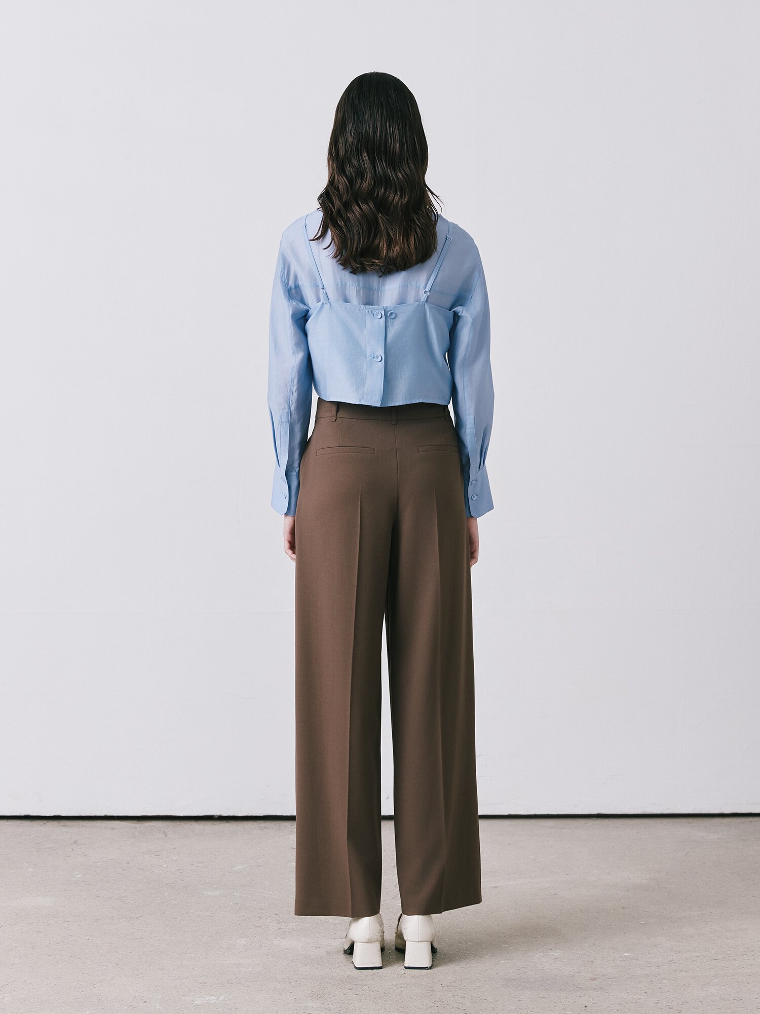 히든 버튼 원턱 와이드 팬츠 (BROWN)