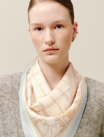 콜레트 스카이블루