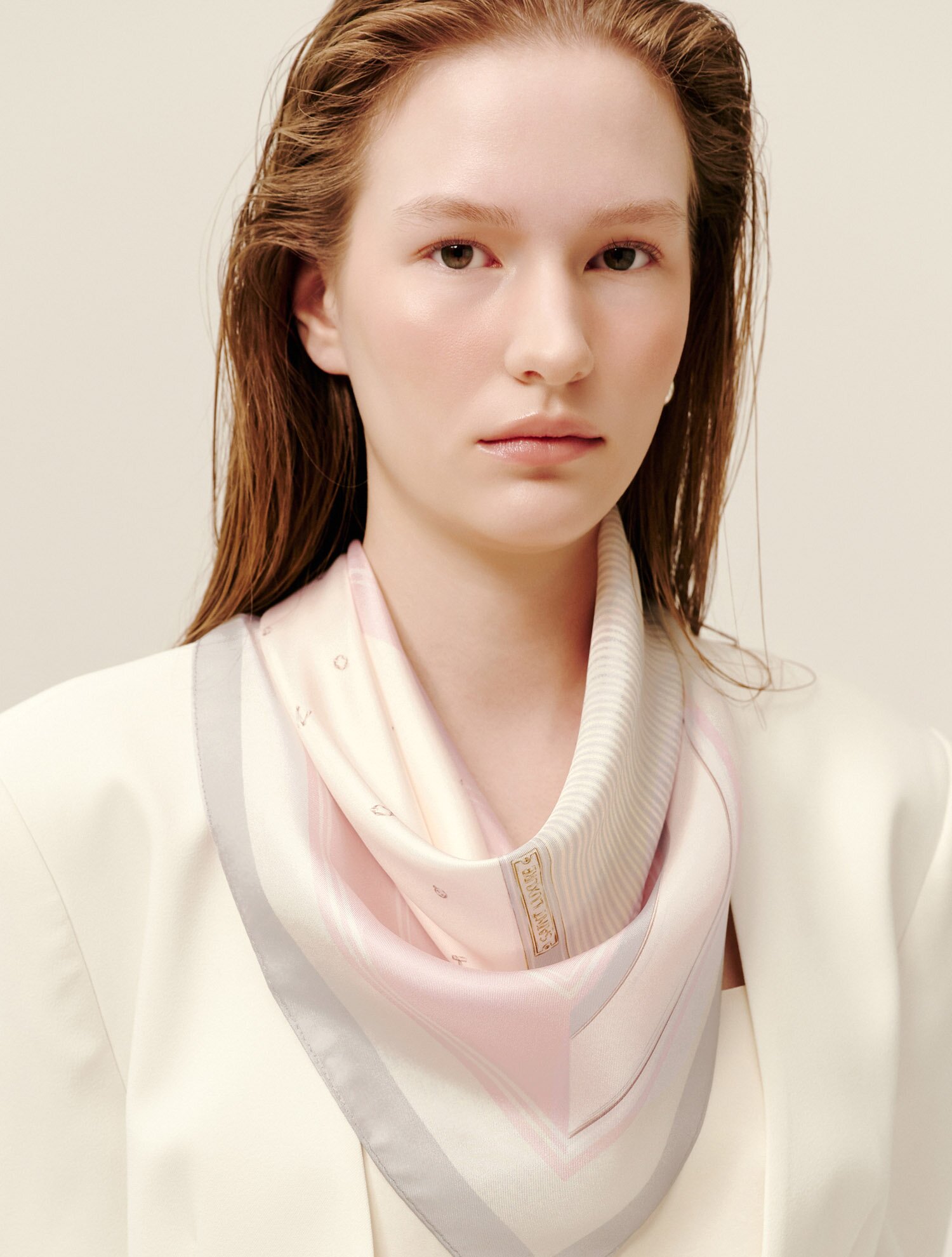 피보 그레이쿨핑크