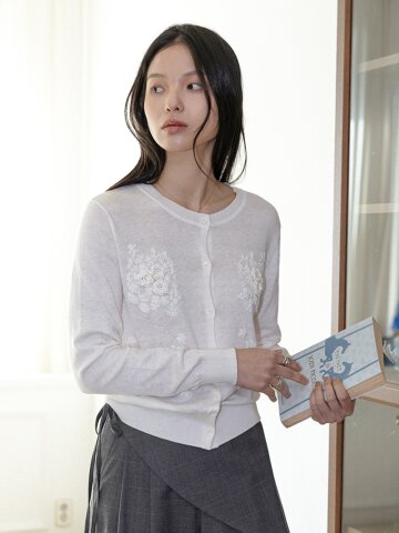 LS_Flower embroidery knit cardigan_WHITE