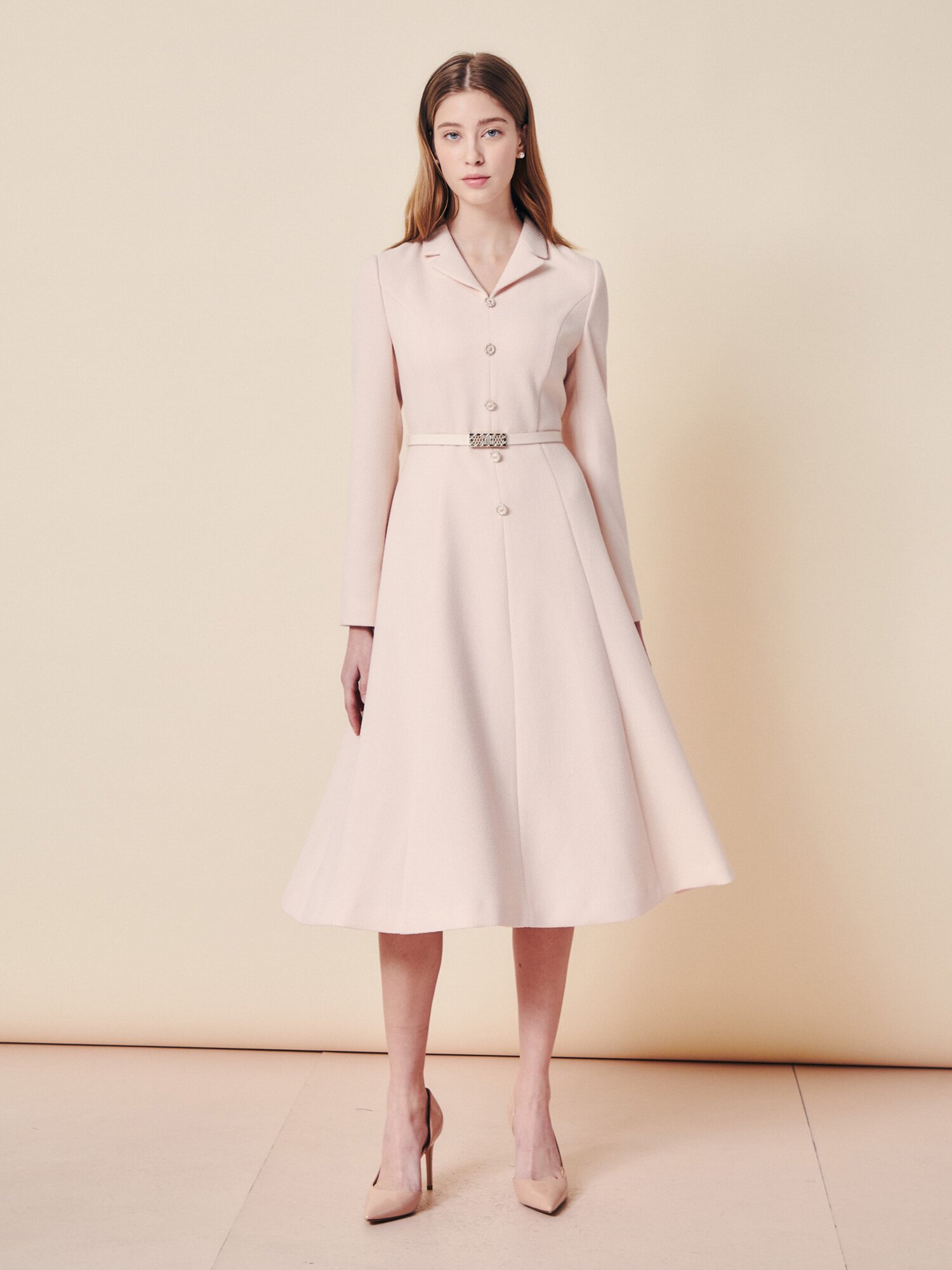 헤리티지 버튼 포인트 테일러드 원피스 (BEIGE)