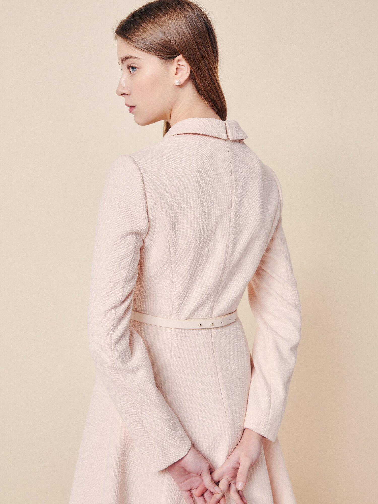 헤리티지 버튼 포인트 테일러드 원피스 (BEIGE)