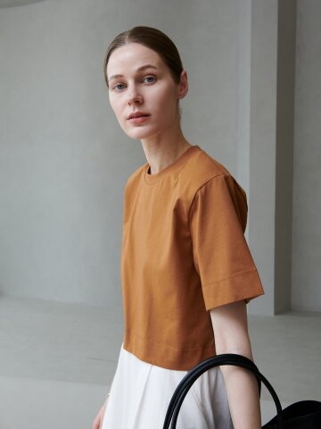 크롭 더블 패드 티셔츠_라이트브라운