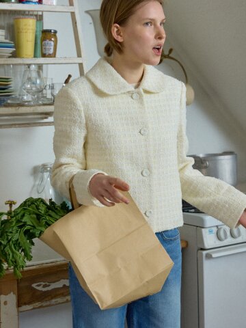 Round Callar Tweed Jacket_Ivory