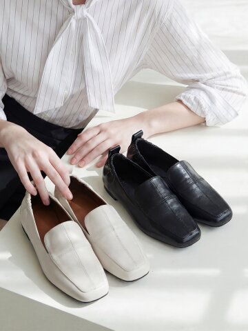 ljh131-7 Comfy Square Flats - 2 Colors