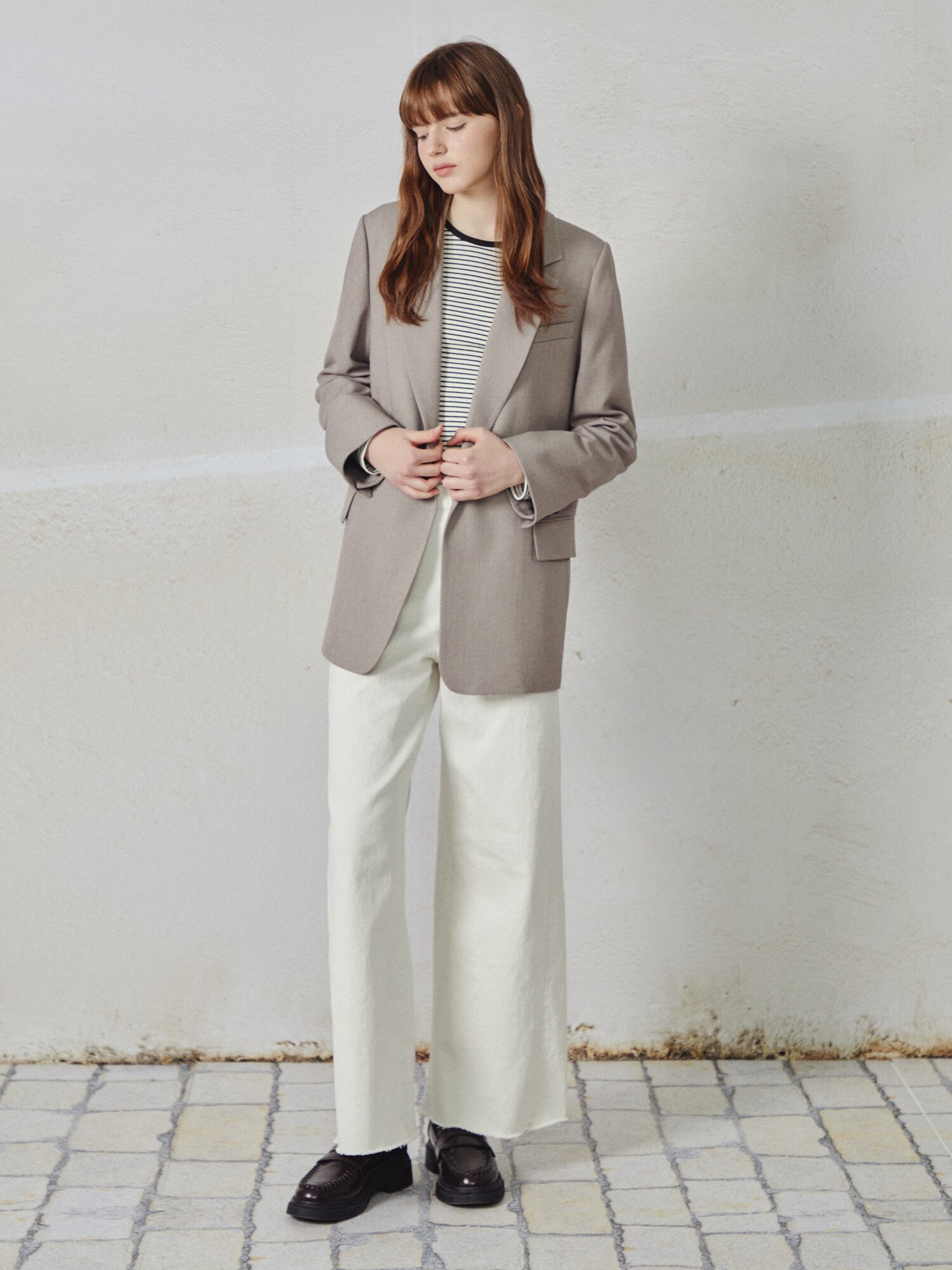 원 버튼 싱글 테일러드 재킷 (BEIGE)