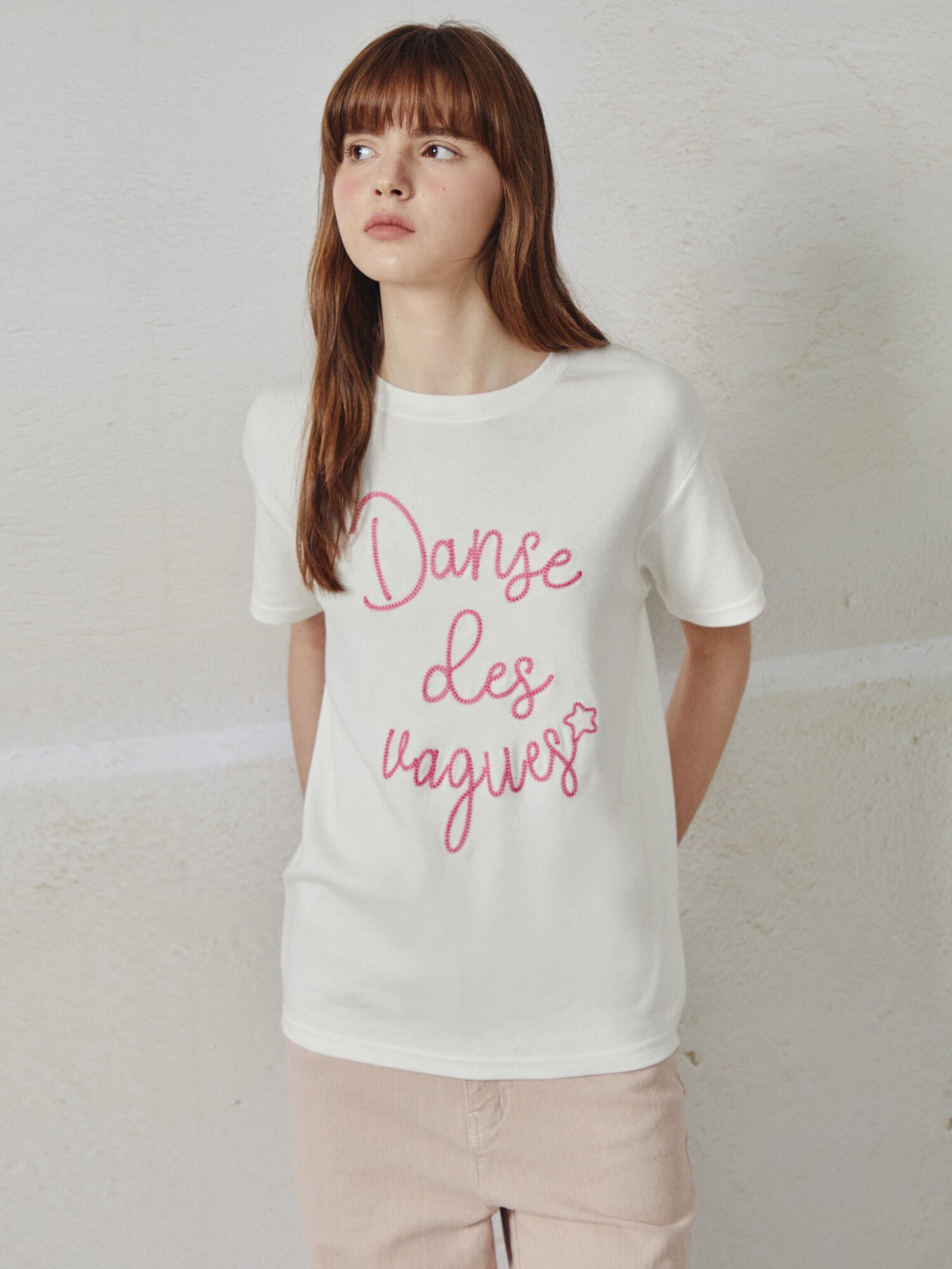 체인자수 라운드넥 티셔츠 (WHITE)