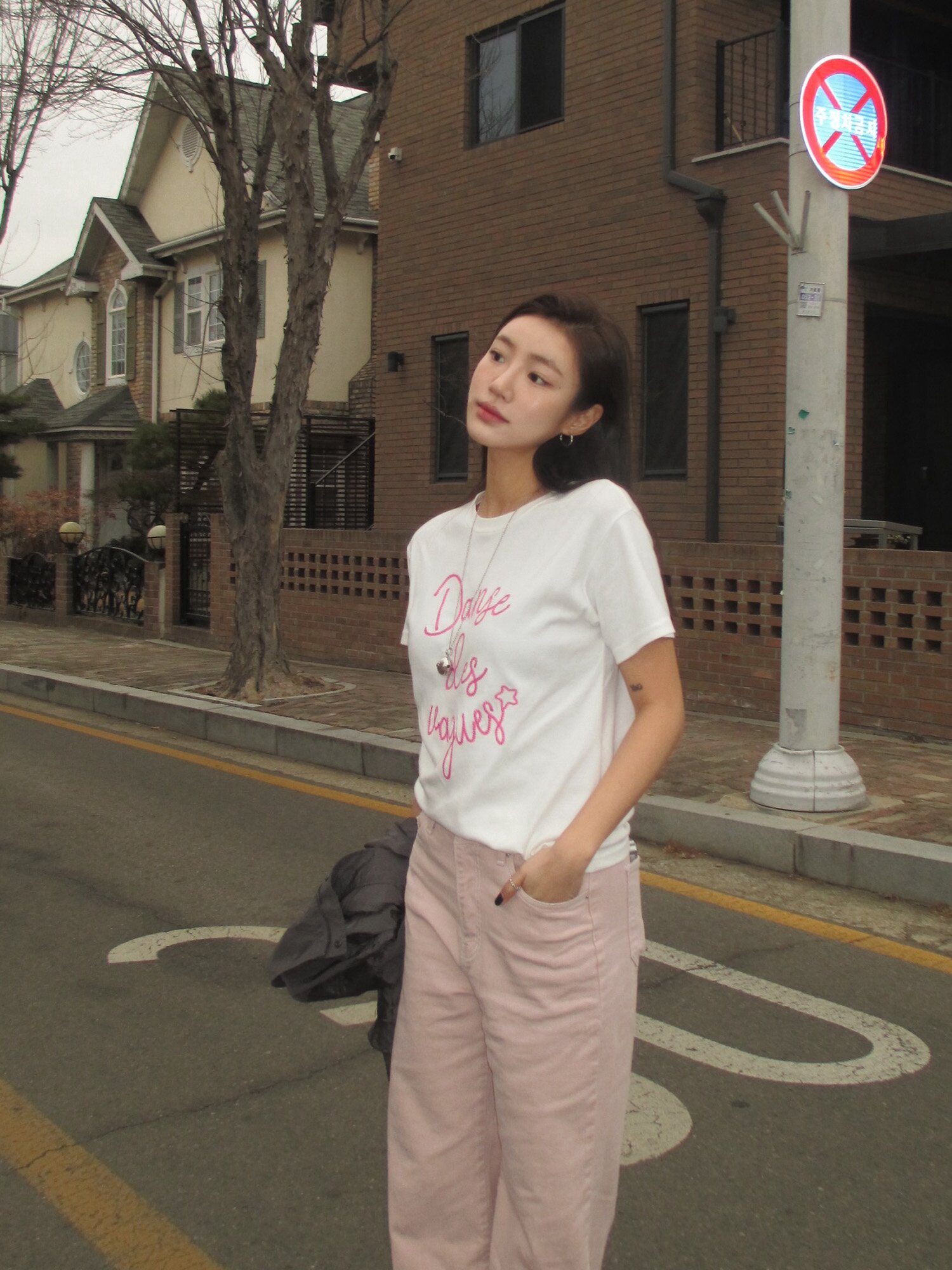 체인자수 라운드넥 티셔츠 (WHITE)