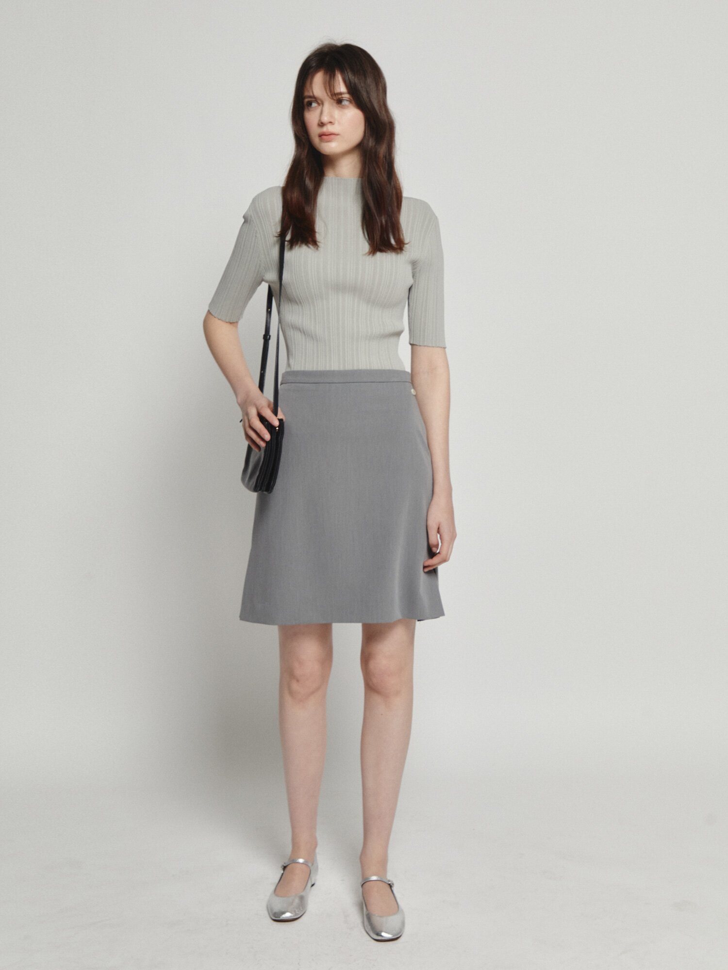 슬림핏 골지 하프넥 풀오버 니트 (LIGHT KHAKI)