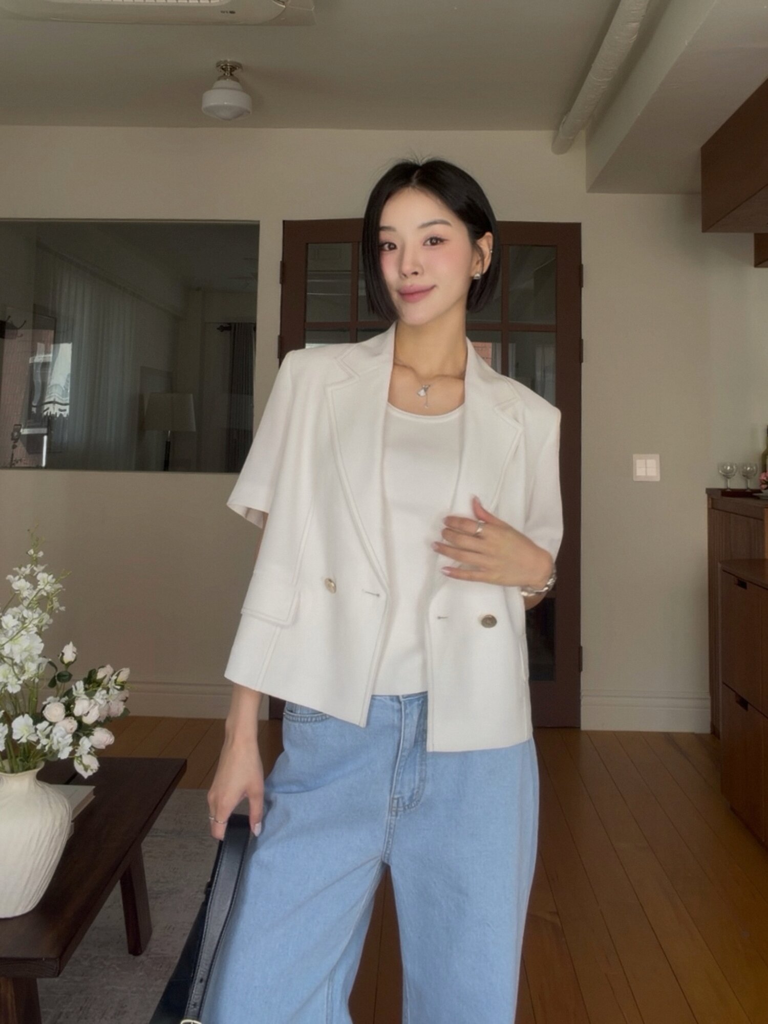 린넨 배색 스티치 더블 크롭 재킷 (WHITE)