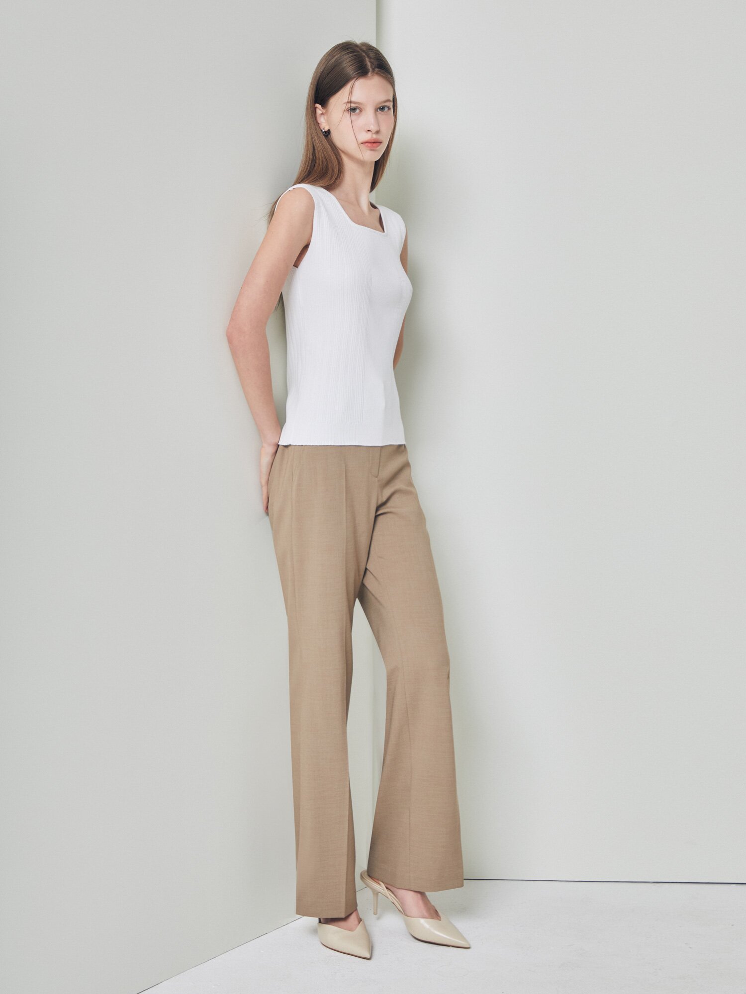 골지 투웨이 슬리브리스 니트 (IVORY)