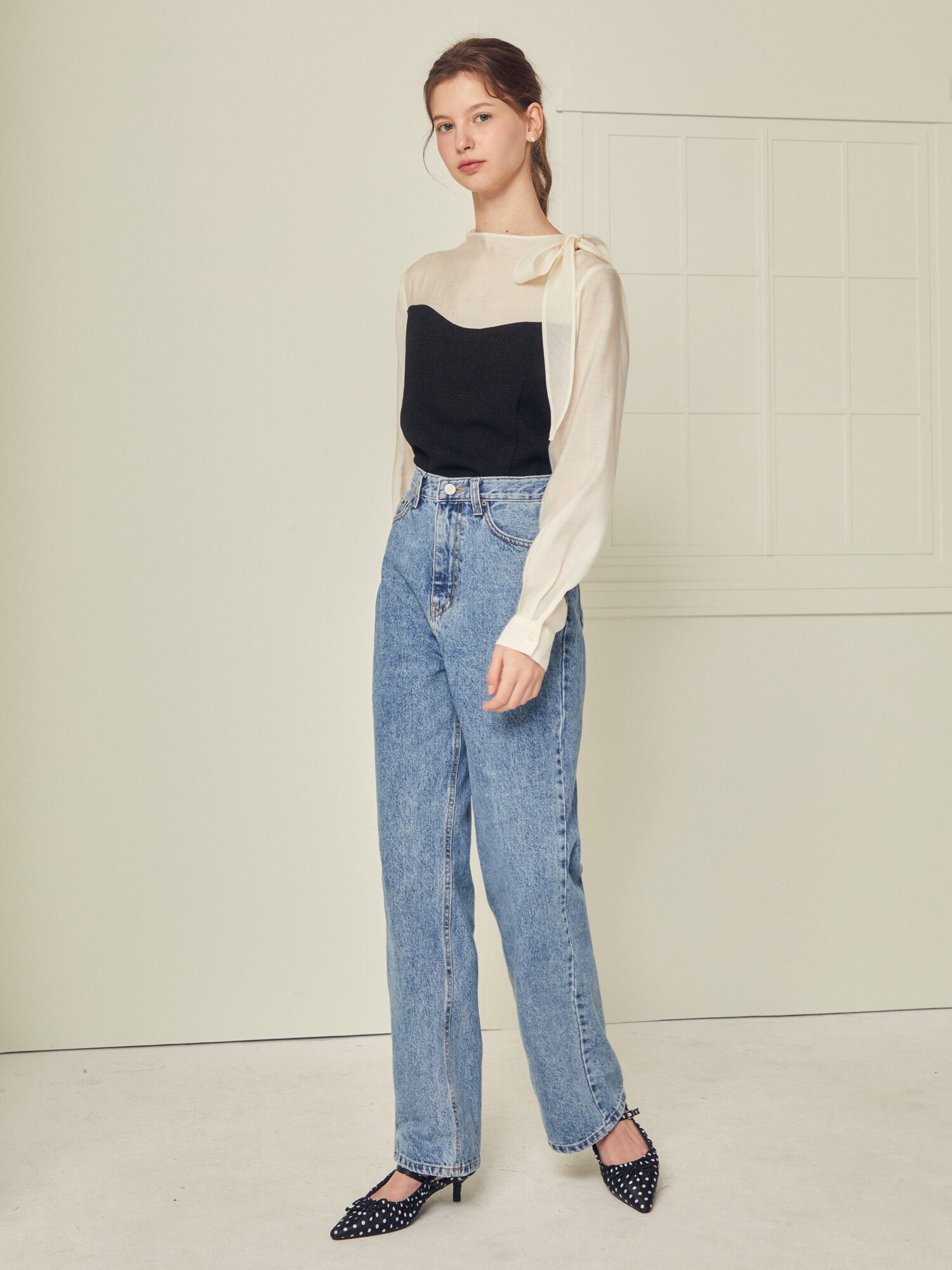 배색 숄더 리본 블라우스 (CREAM)