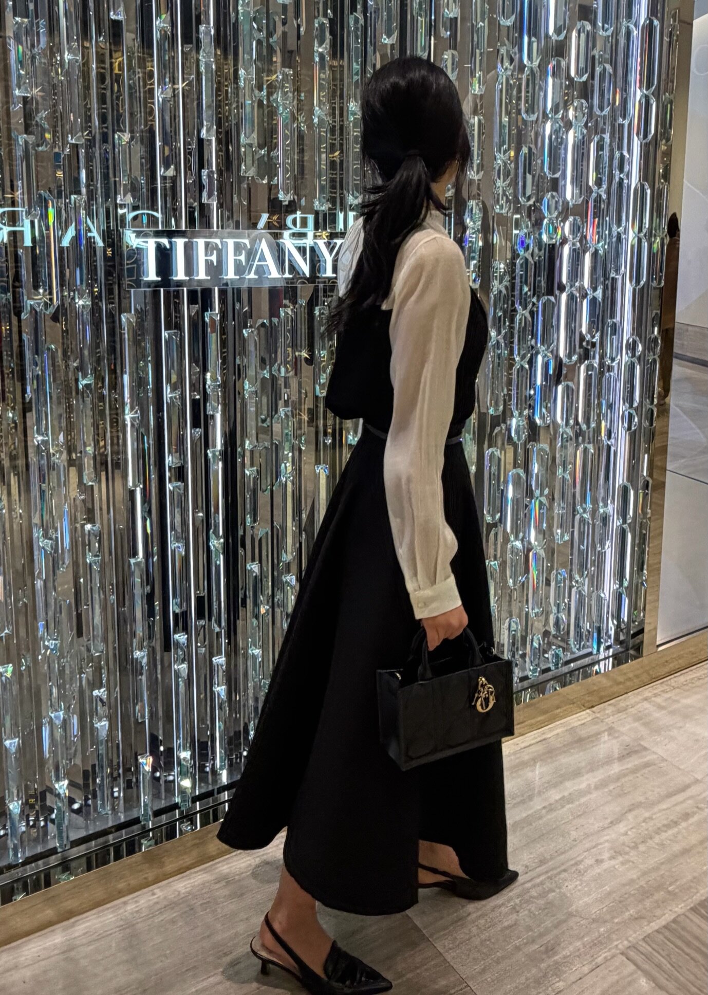 배색 숄더 리본 블라우스 (CREAM)