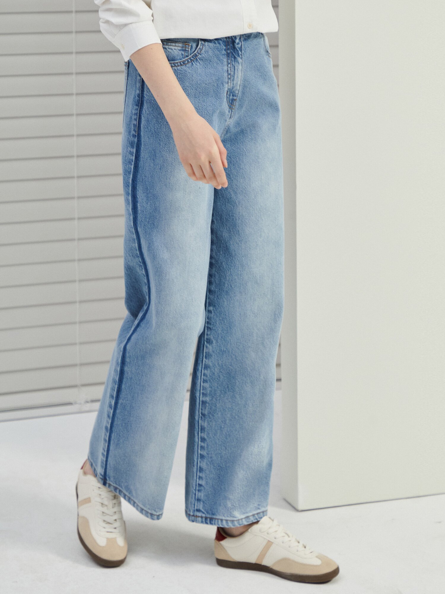 워싱 라인 와이드 데님 팬츠 (BLUE)