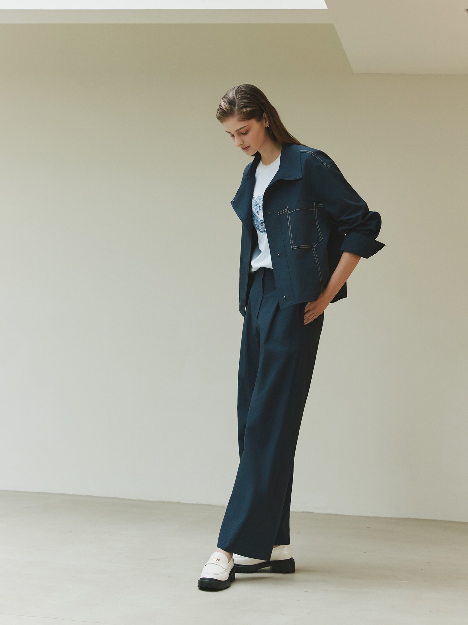 원턱 백 밴딩 와이드 팬츠 (INDIGO)