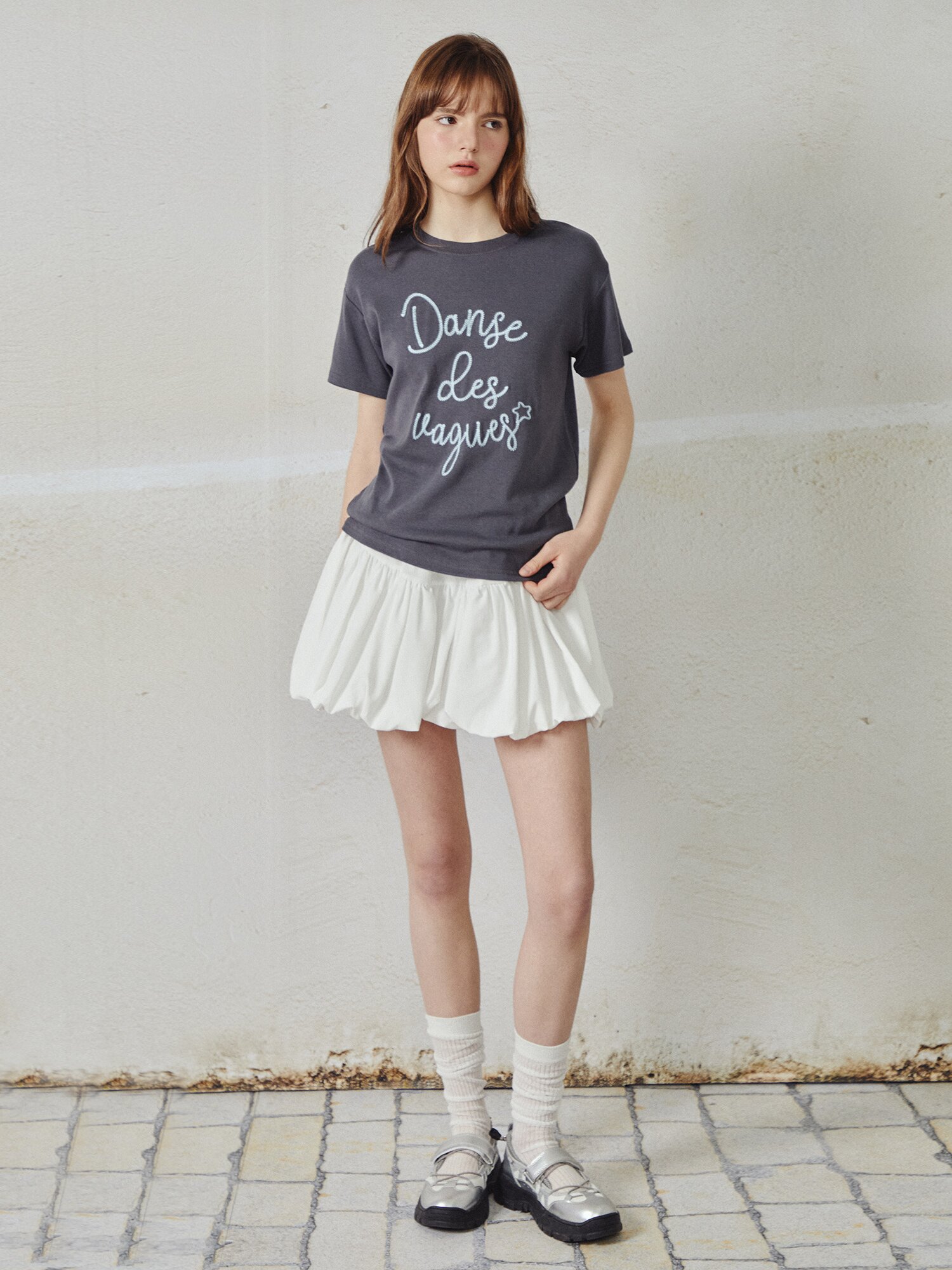 체인자수 라운드넥 티셔츠 (DARK GREY)