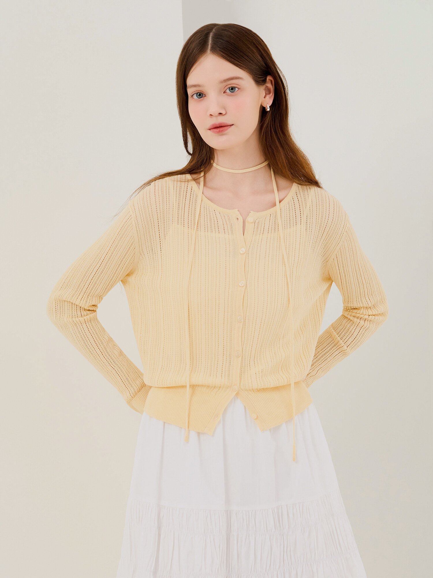 스카시 라운드넥 크롭 가디건 (YELLOW)