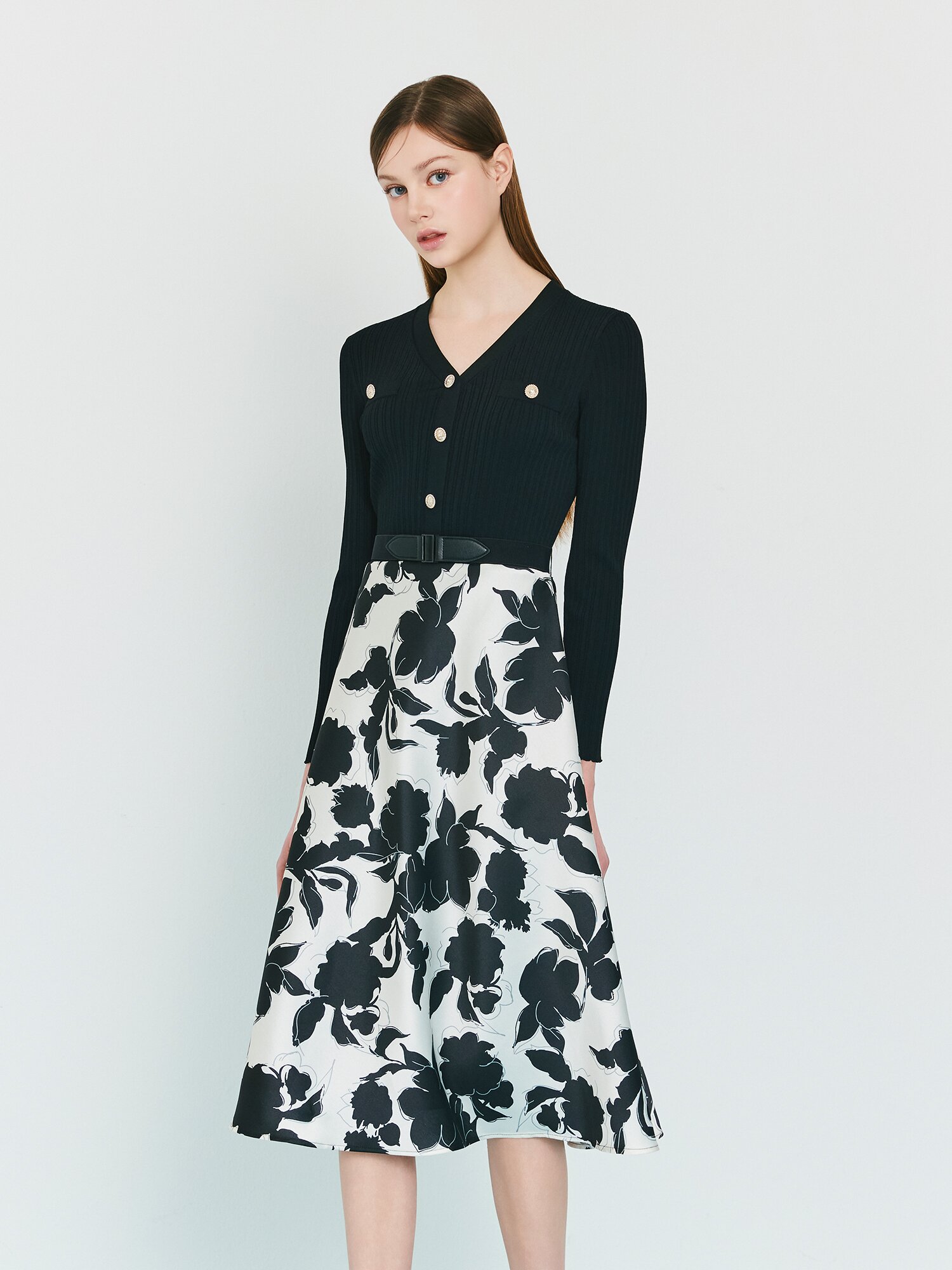 플로럴 배색 플레어 니트 원피스 (PRINT BLACK)