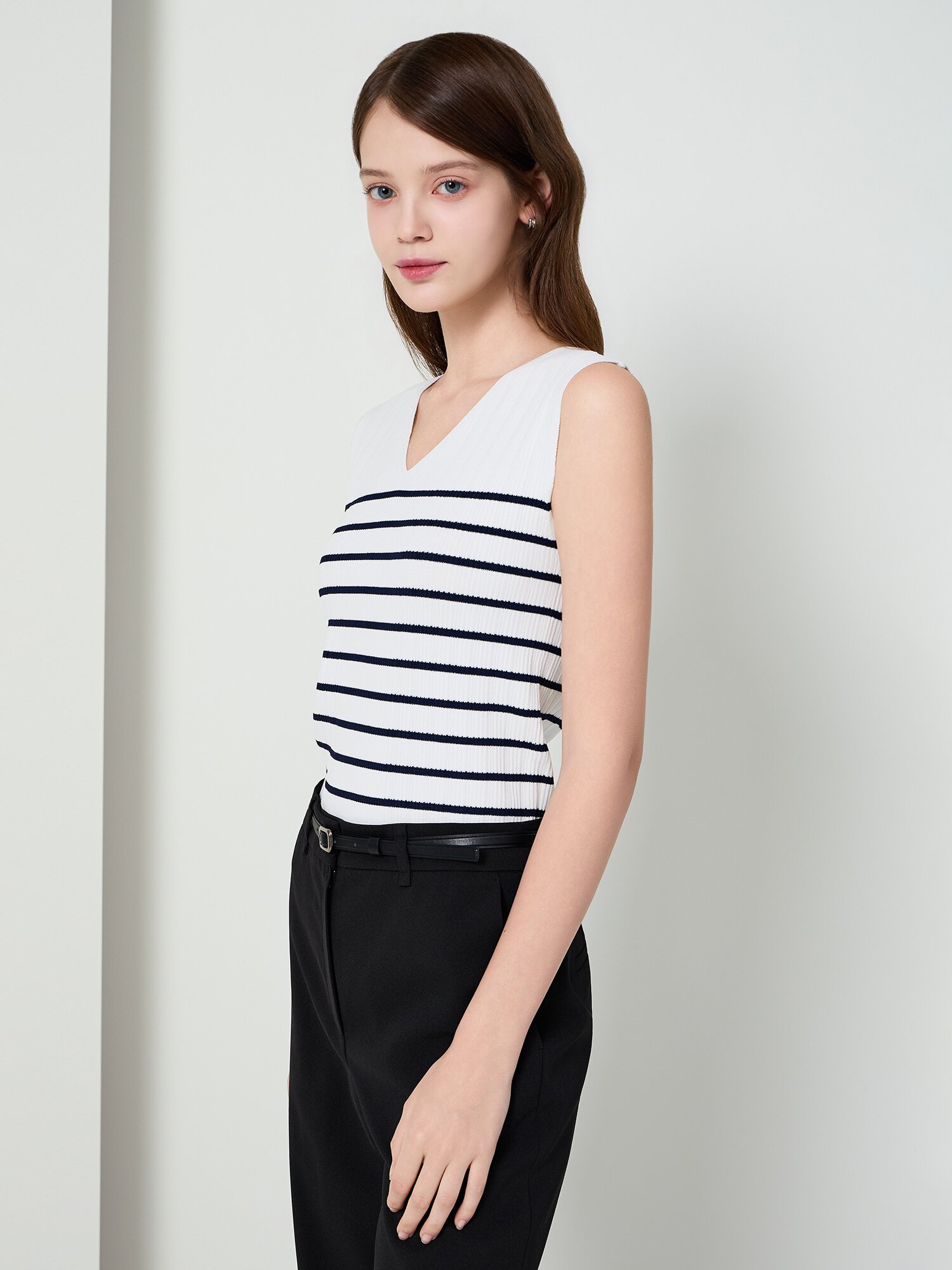 골지 투웨이 슬리브리스 니트 (STRIPE IVORY)