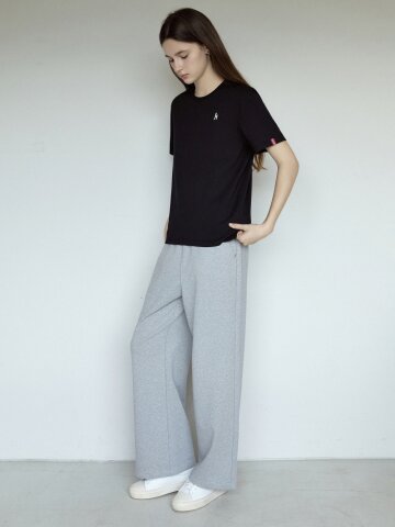 밤비 자수 반팔티셔츠 블랙 IFDTS00401