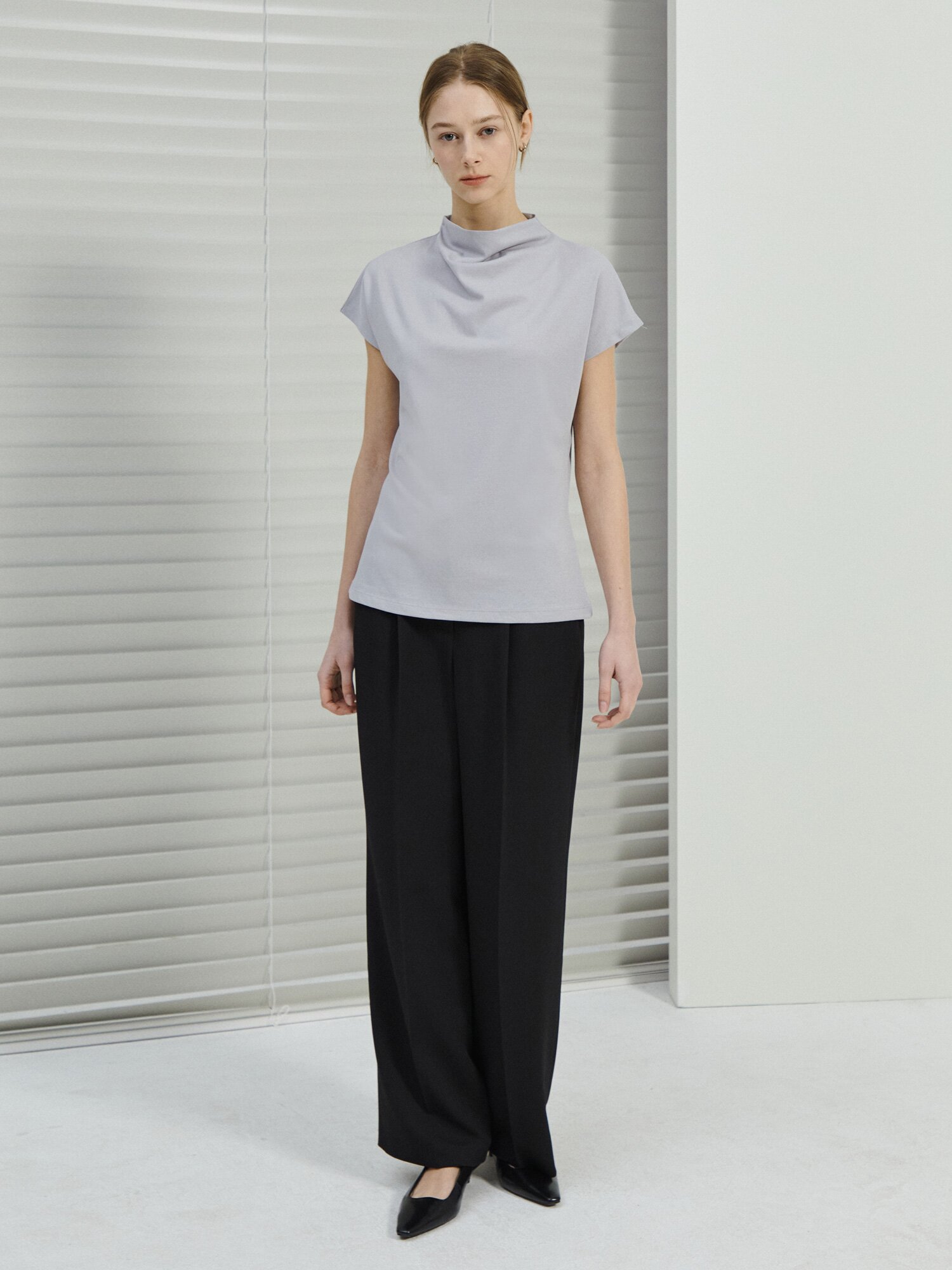 캡 슬리브 카울넥 티셔츠 (LIGHT GREY)