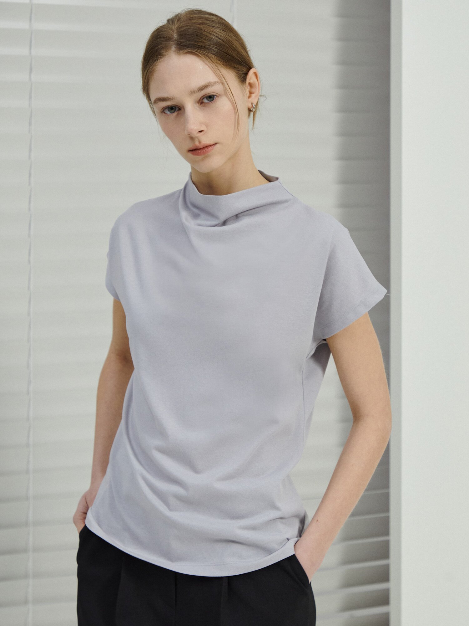 캡 슬리브 카울넥 티셔츠 (LIGHT GREY)