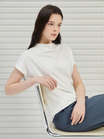 캡 슬리브 카울넥 티셔츠 